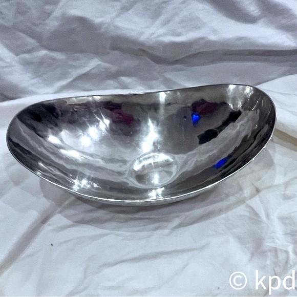 Beautiful Pewter Gondola shaped Bowl, signed by Gene Lesch 1972 - Picture 3 of 10